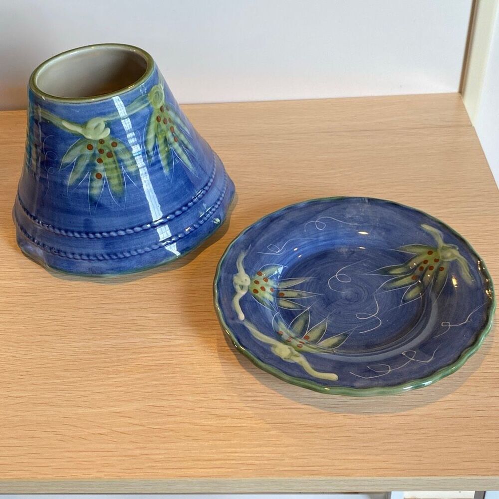 Yankee Candle Stoneware "Blue Mistletoe" Christmas Candle Plate Shade Set